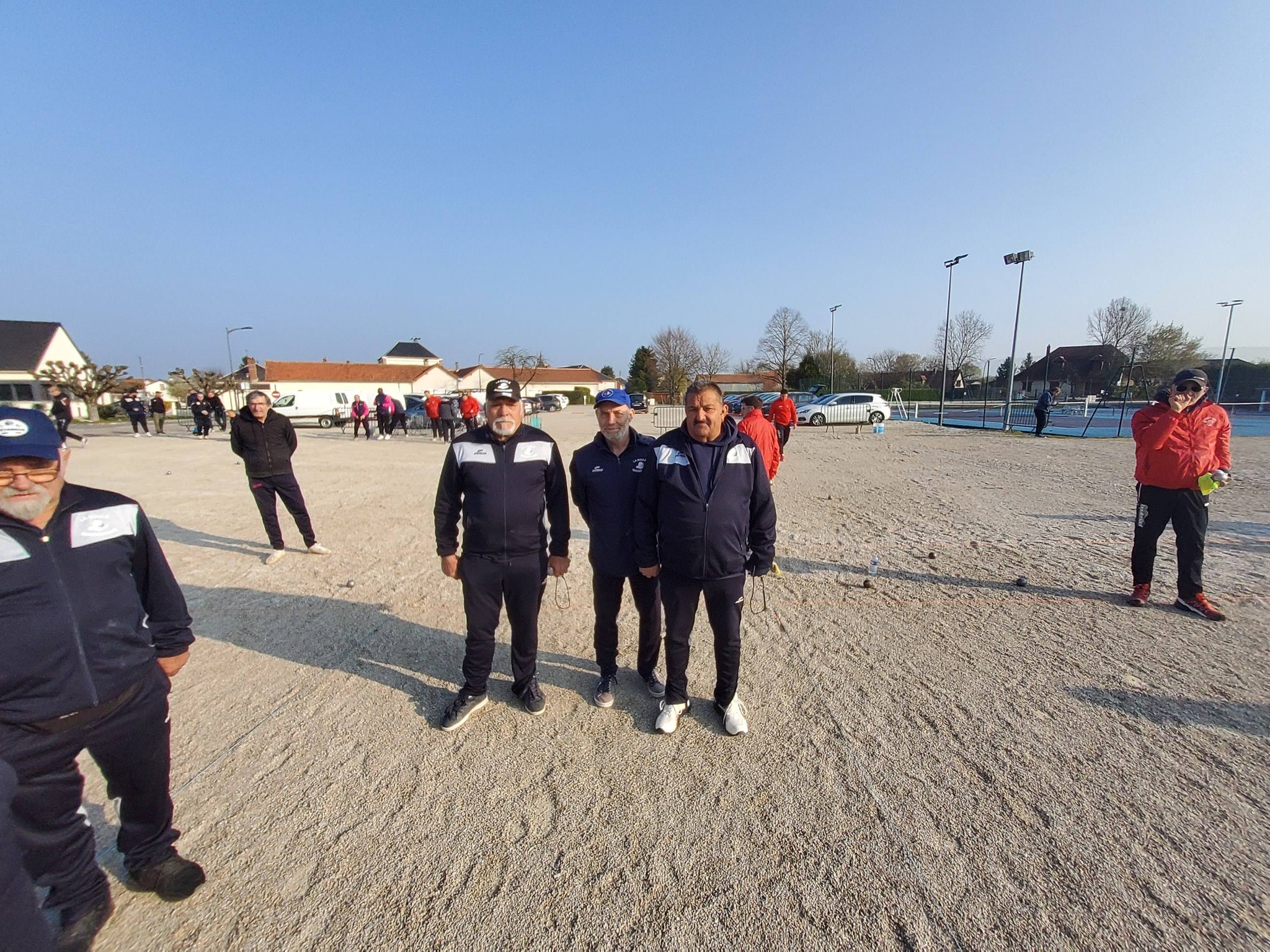 655017876_10239424642786533_5456275588132082645_n